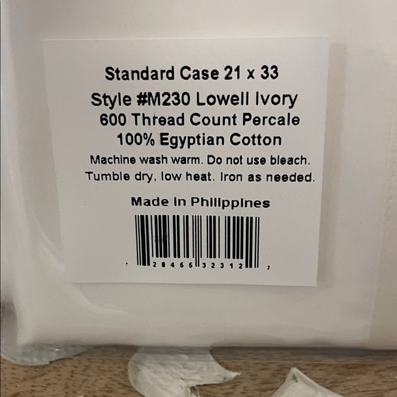 Matouk Lowell Standard Cases in Ivory - Picture 2 of 4